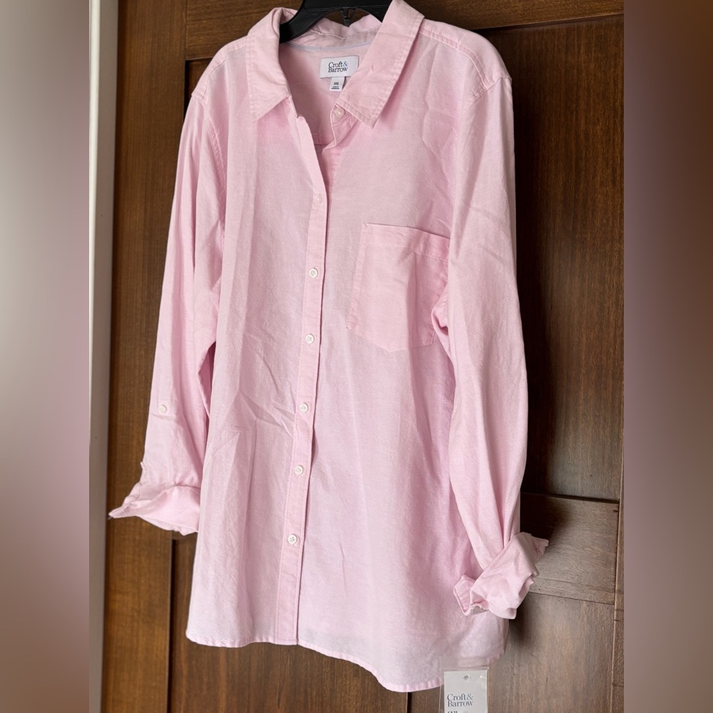 🩷 Light Pink Button-Up Shirt